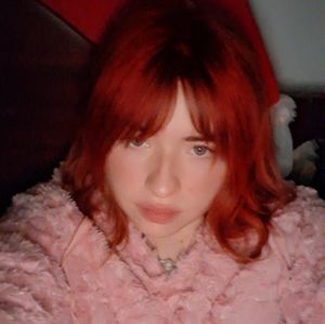 Meet your Posher, Elise